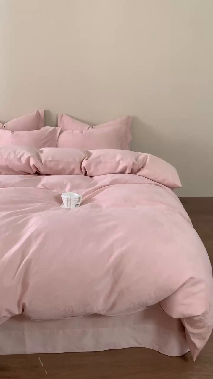 91家纺网 家纺一手货源 找家纺 顾家家居 2025新款全棉厚织提花四件套 月岛--霞光