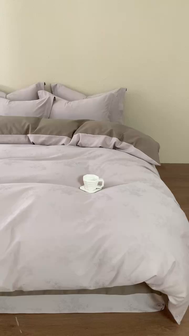 91家纺网 家纺一手货源 找家纺 顾家家居 2025新款全棉厚织提花四件套 竹与--茶褐