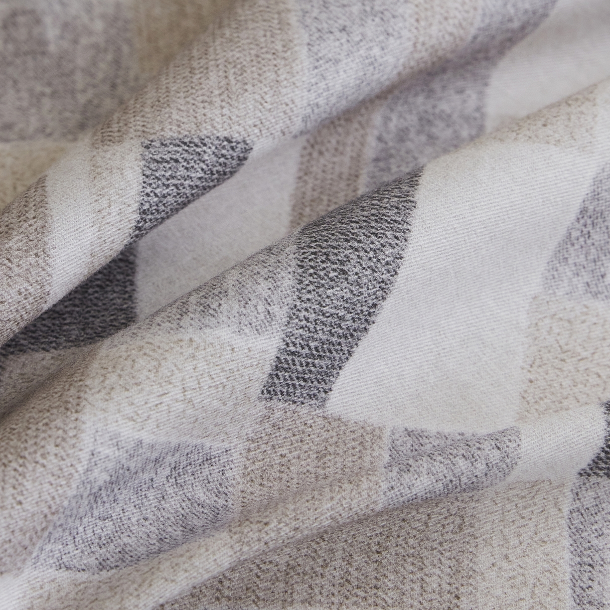 91家纺网 家纺一手货源 找家纺 XIWEN-希文家纺 2025秋冬新款全棉纯棉生态磨毛印花四件套 凌川咖