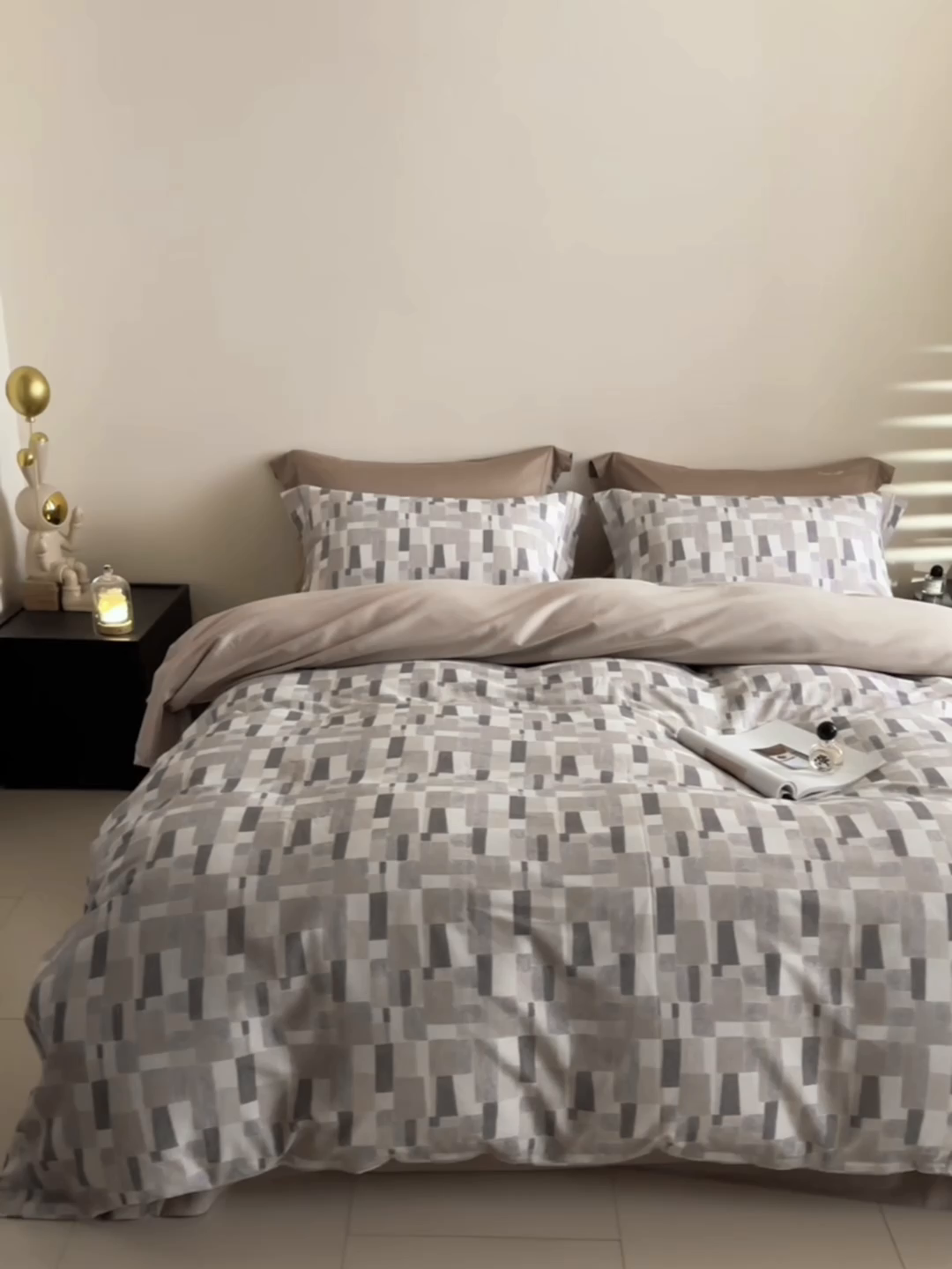 91家纺网 家纺一手货源 找家纺 XIWEN-希文家纺 2025秋冬新款全棉纯棉生态磨毛印花四件套 凌川咖