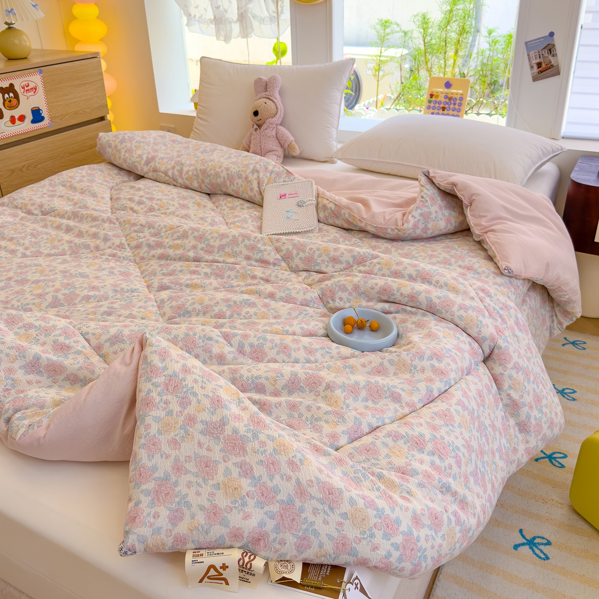 91家纺网 家纺一手货源 找家纺 弗苓家纺 2025新款A类云感有氧双层纱冬被被子被芯 春风里