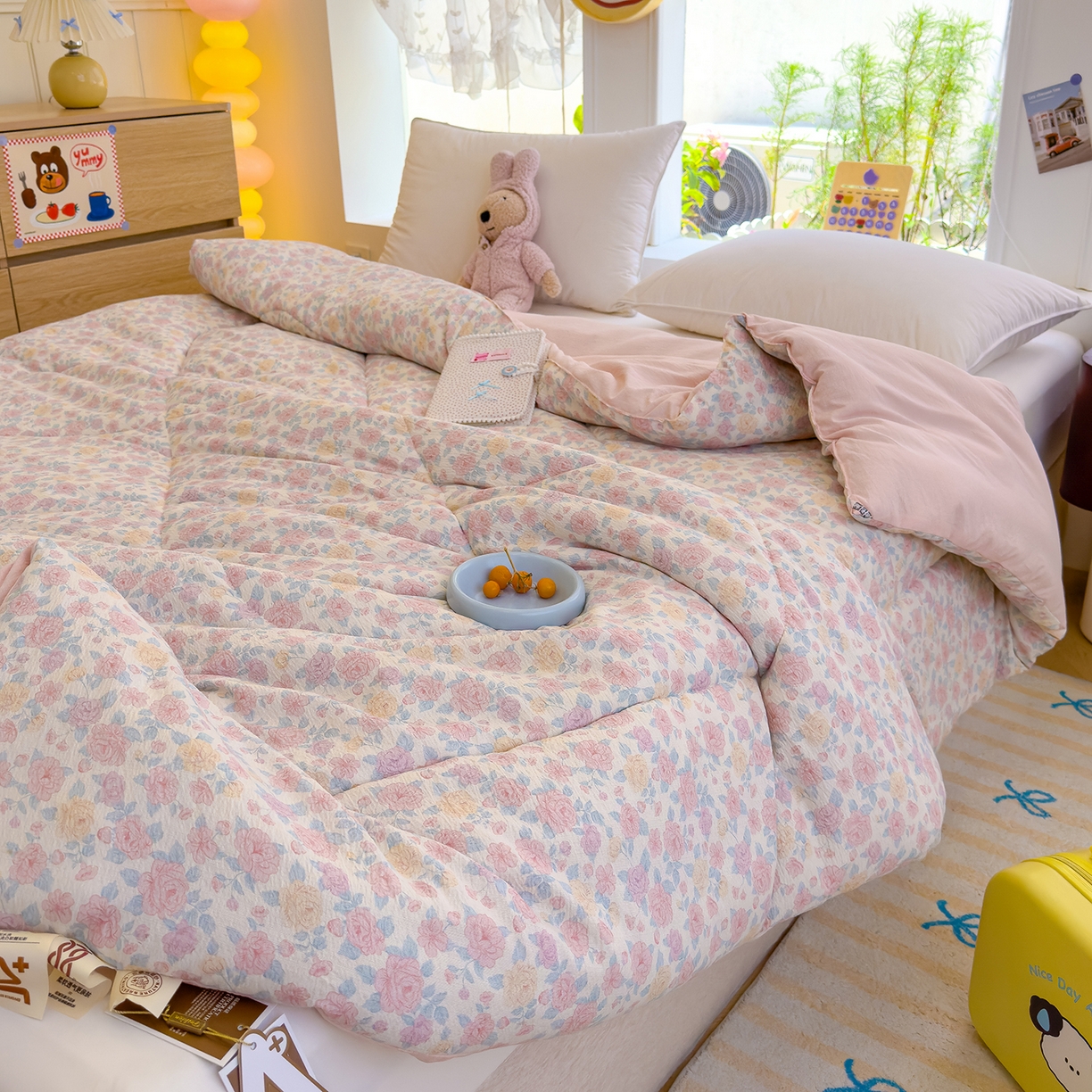 91家纺网 家纺一手货源 找家纺 弗苓家纺 2025新款A类云感有氧双层纱冬被被子被芯 春风里