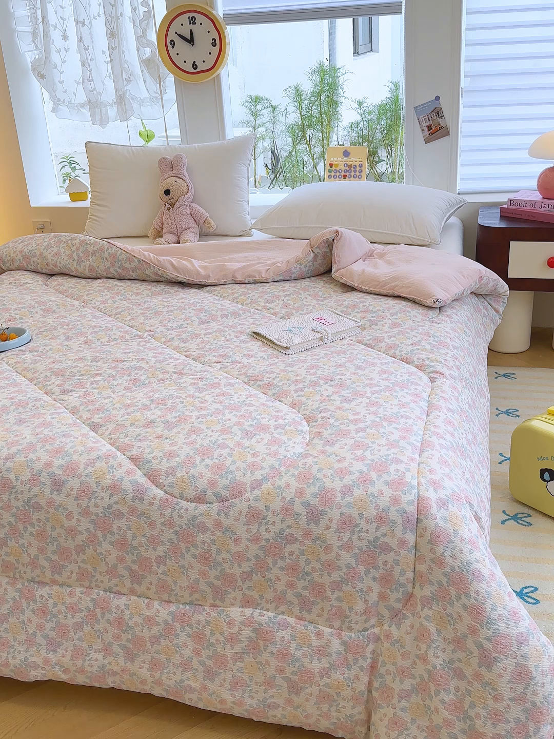 91家纺网 家纺一手货源 找家纺 弗苓家纺 2025新款A类云感有氧双层纱冬被被子被芯 春风里