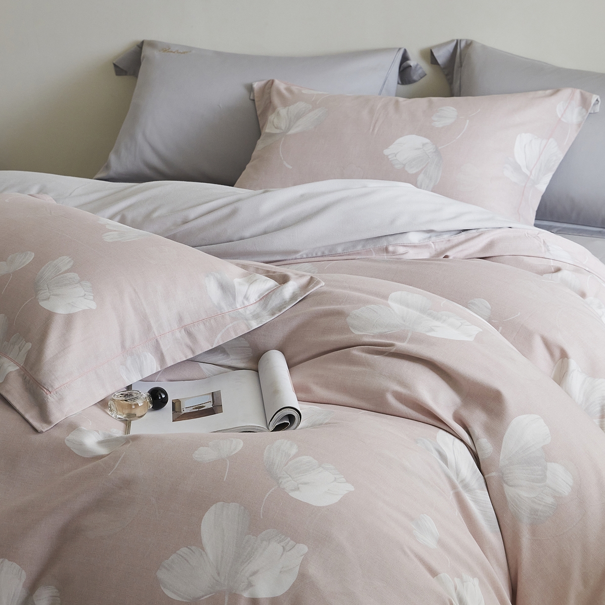 91家纺网 家纺一手货源 找家纺 XIWEN-希文家纺 2025秋冬新款全棉纯棉生态磨毛印花四件套 如梦粉