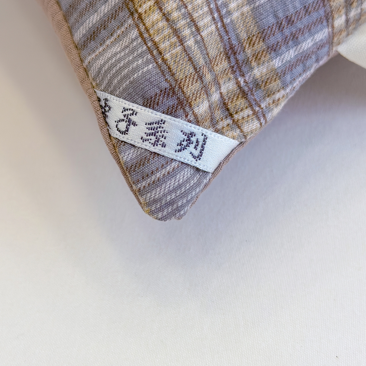 91家纺网 家纺一手货源 找家纺 弗苓家纺 2025新款A类云感有氧双层纱冬被被子被芯 格子奶咖