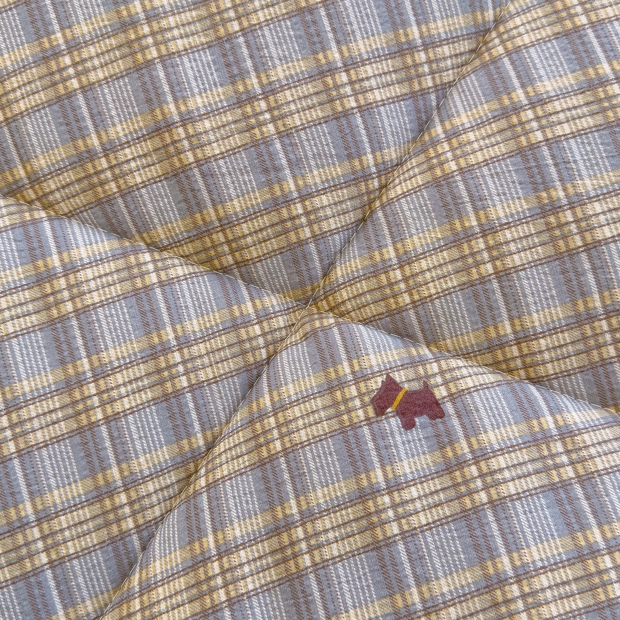 91家纺网 家纺一手货源 找家纺 弗苓家纺 2025新款A类云感有氧双层纱冬被被子被芯 格子奶咖