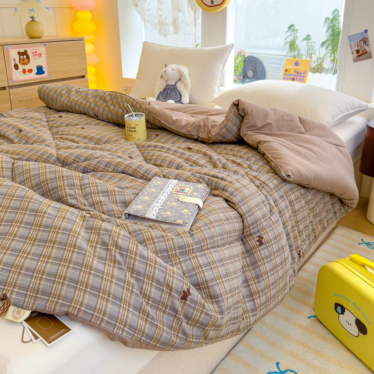 91家纺网 家纺一手货源 找家纺 弗苓家纺 2025新款A类云感有氧双层纱冬被被子被芯 格子奶咖