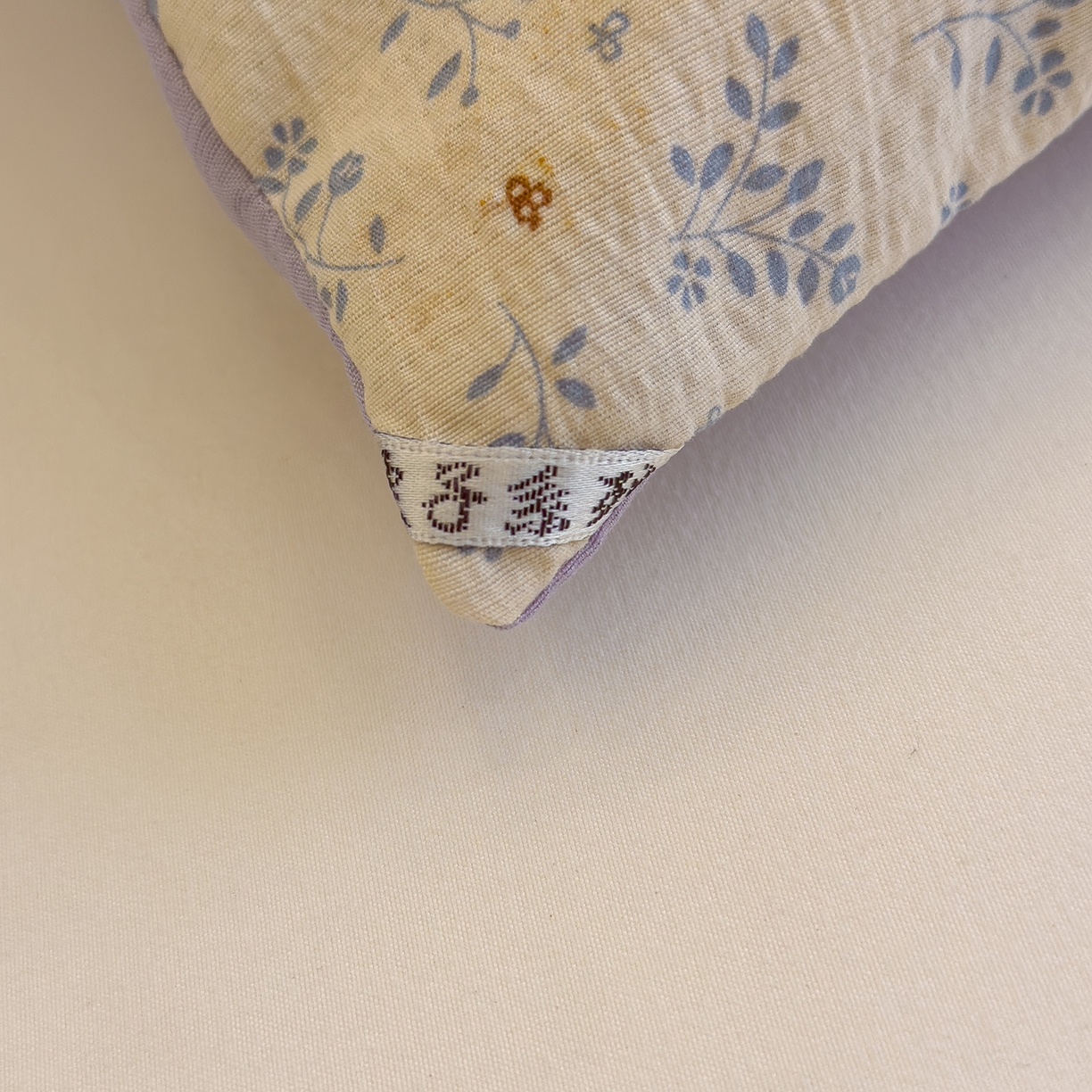 91家纺网 家纺一手货源 找家纺 弗苓家纺 2025新款A类云感有氧双层纱冬被被子被芯 花园兔