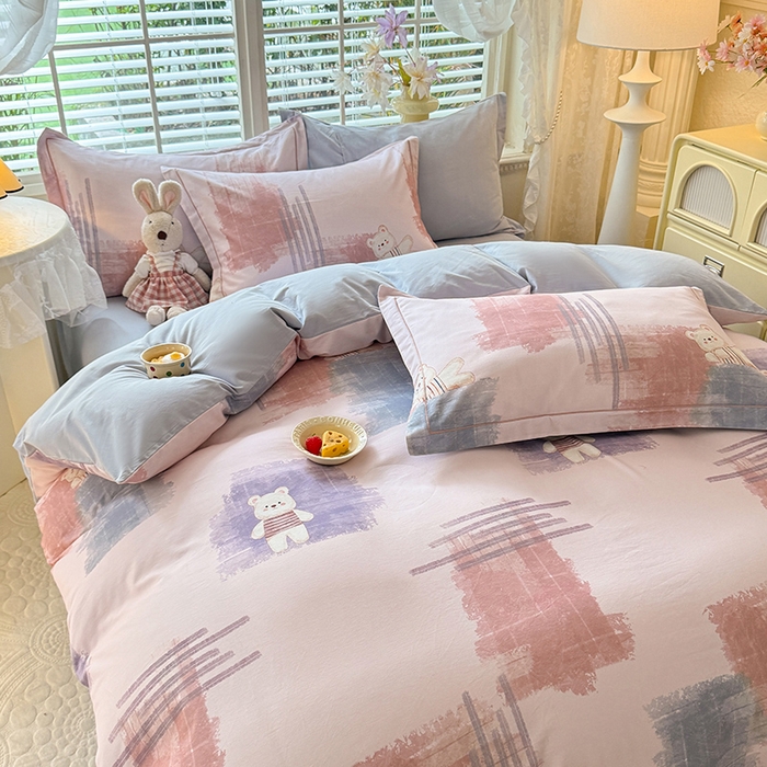 91家纺网 家纺一手货源 找家纺 巧玲珑 2025新款100%数码印花生态AB版四件套 艾米