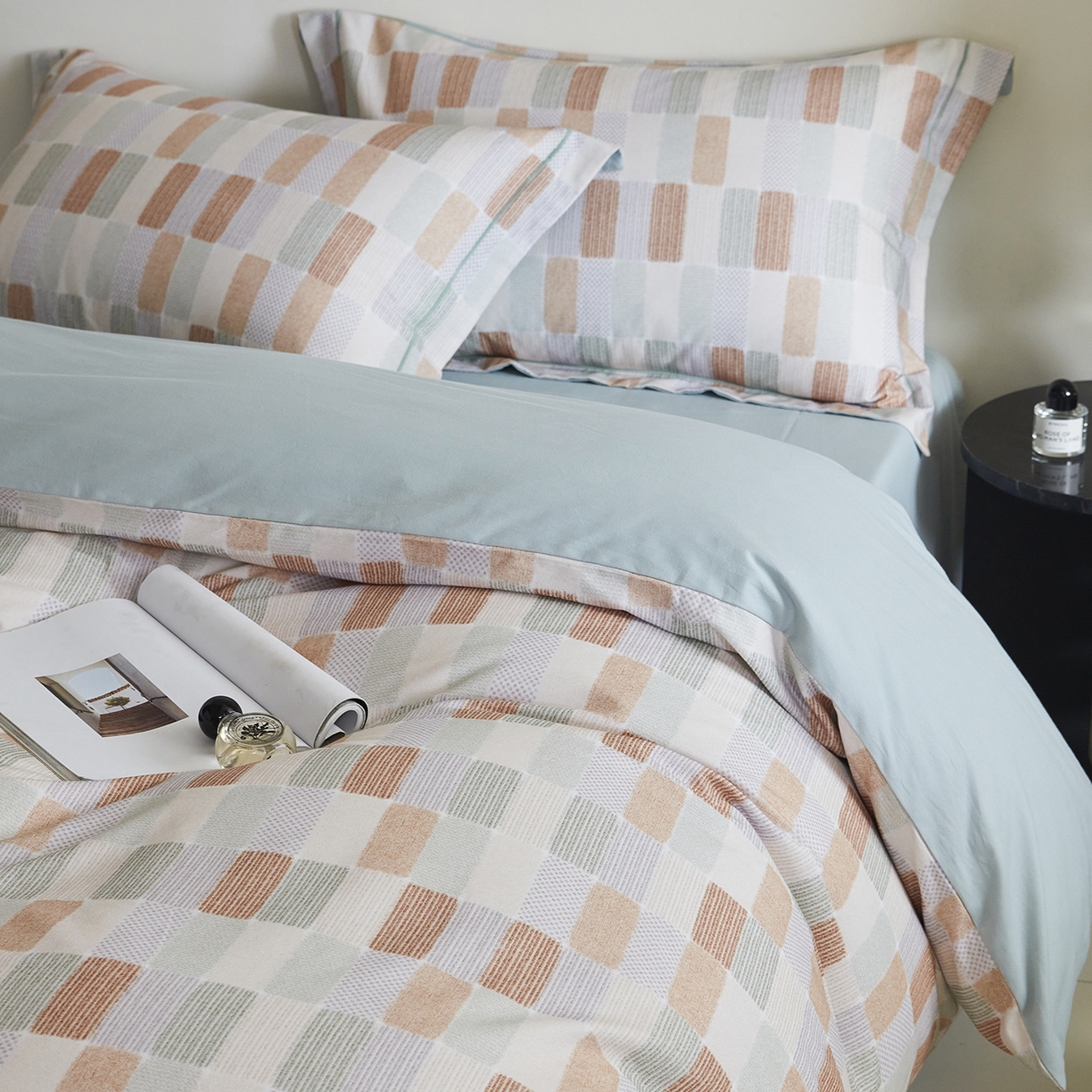 91家纺网 家纺一手货源 找家纺 XIWEN-希文家纺 2025秋冬新款全棉纯棉生态磨毛印花四件套 闲偶绿