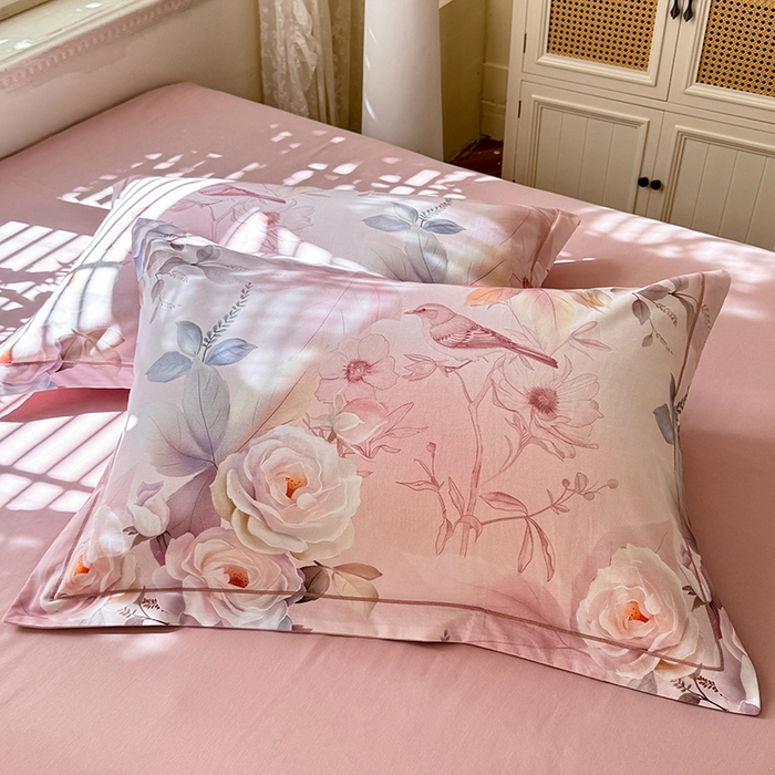 91家纺网 家纺一手货源 找家纺 巧玲珑 2025新款100%数码印花生态AB版四件套 春熙