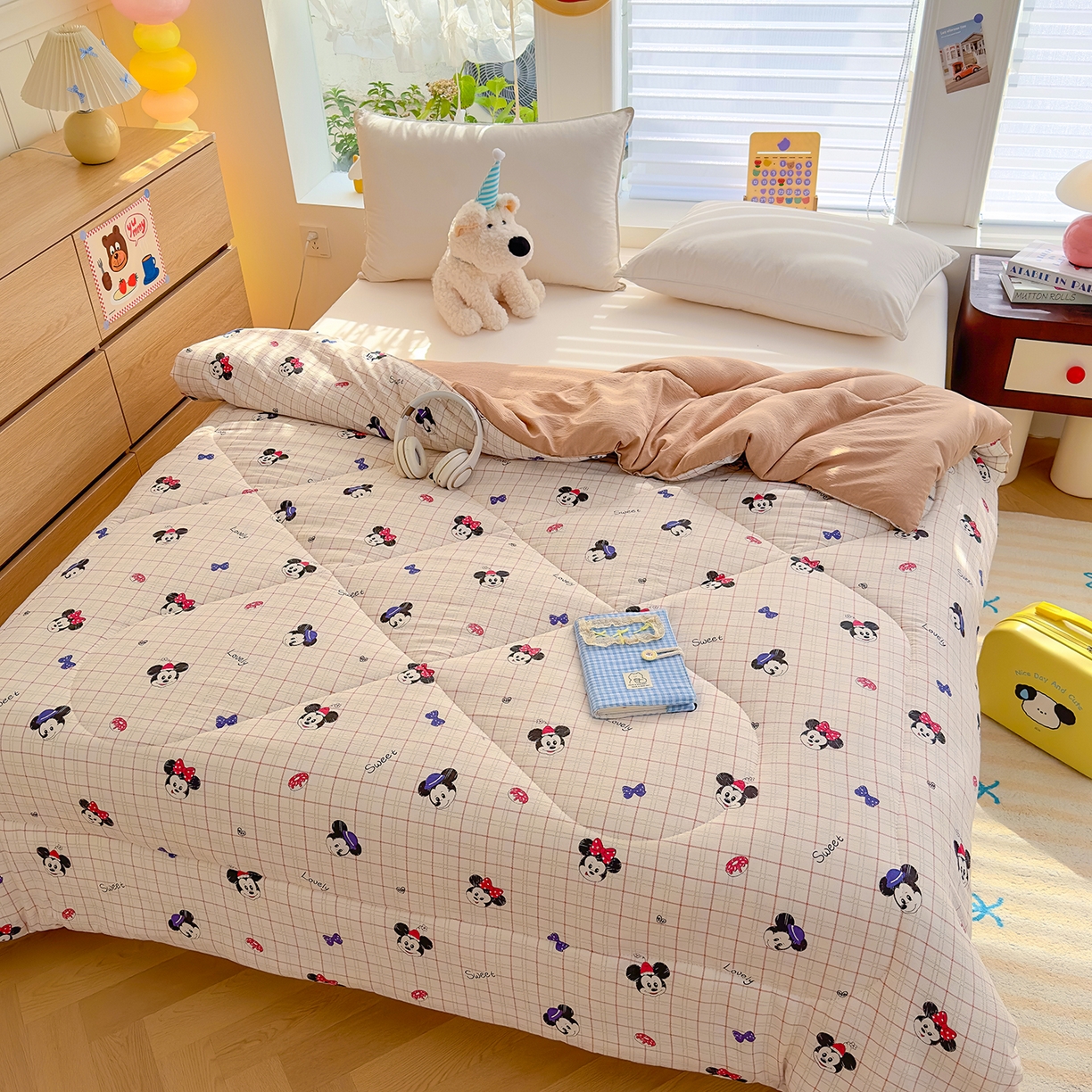 91家纺网 家纺一手货源 找家纺 弗苓家纺 2025新款A类云感有氧双层纱冬被被子被芯 米奇