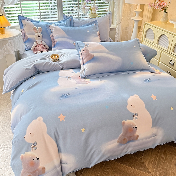 91家纺网 家纺一手货源 找家纺 巧玲珑 2025新款100%数码印花生态AB版四件套 大白熊