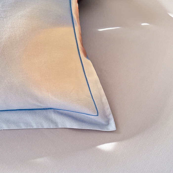 91家纺网 家纺一手货源 找家纺 巧玲珑 2025新款100%数码印花生态AB版四件套 大白熊