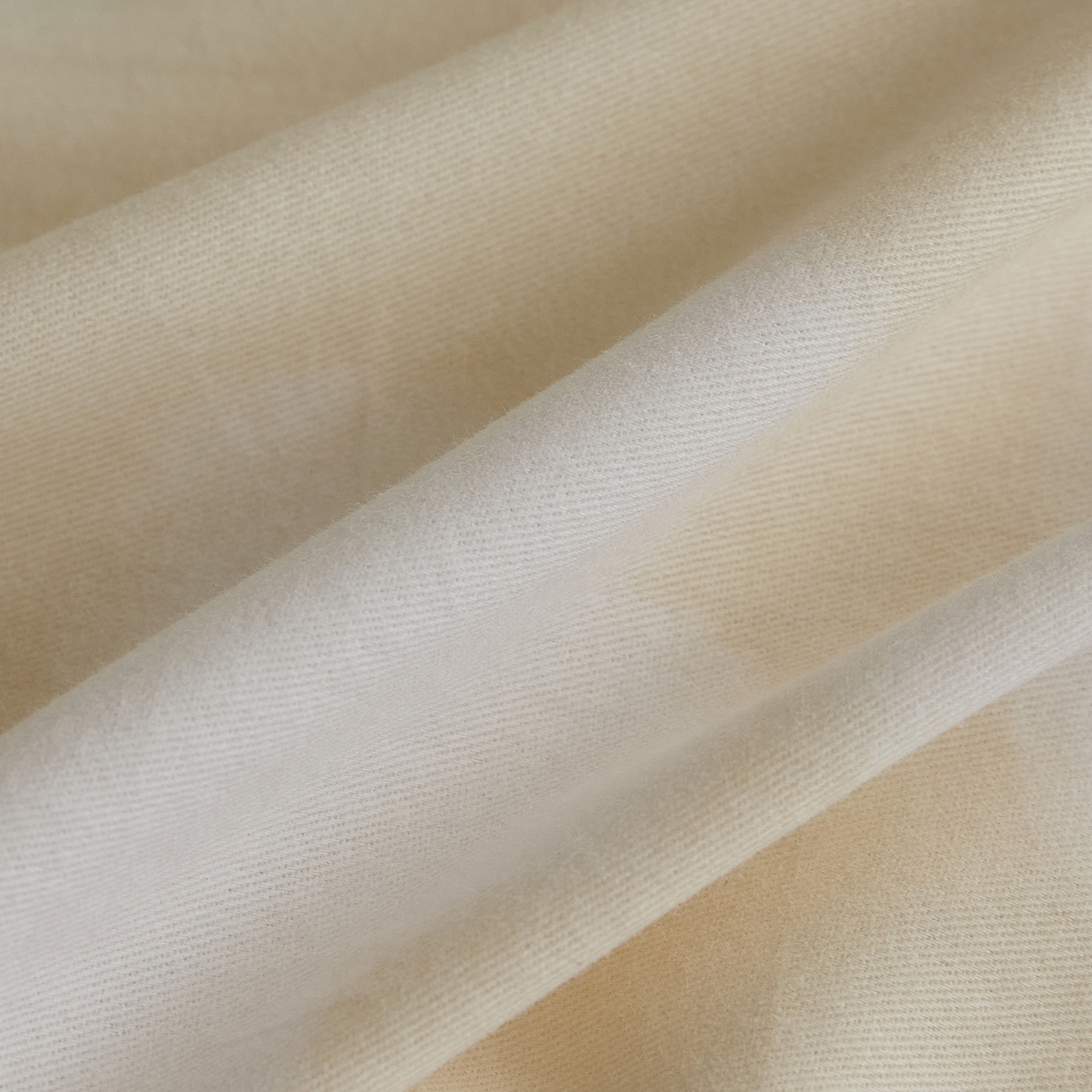 91家纺网 家纺一手货源 找家纺 XIWEN-希文家纺 2025秋冬新款全棉纯棉生态磨毛印花四件套 小甜甜黄