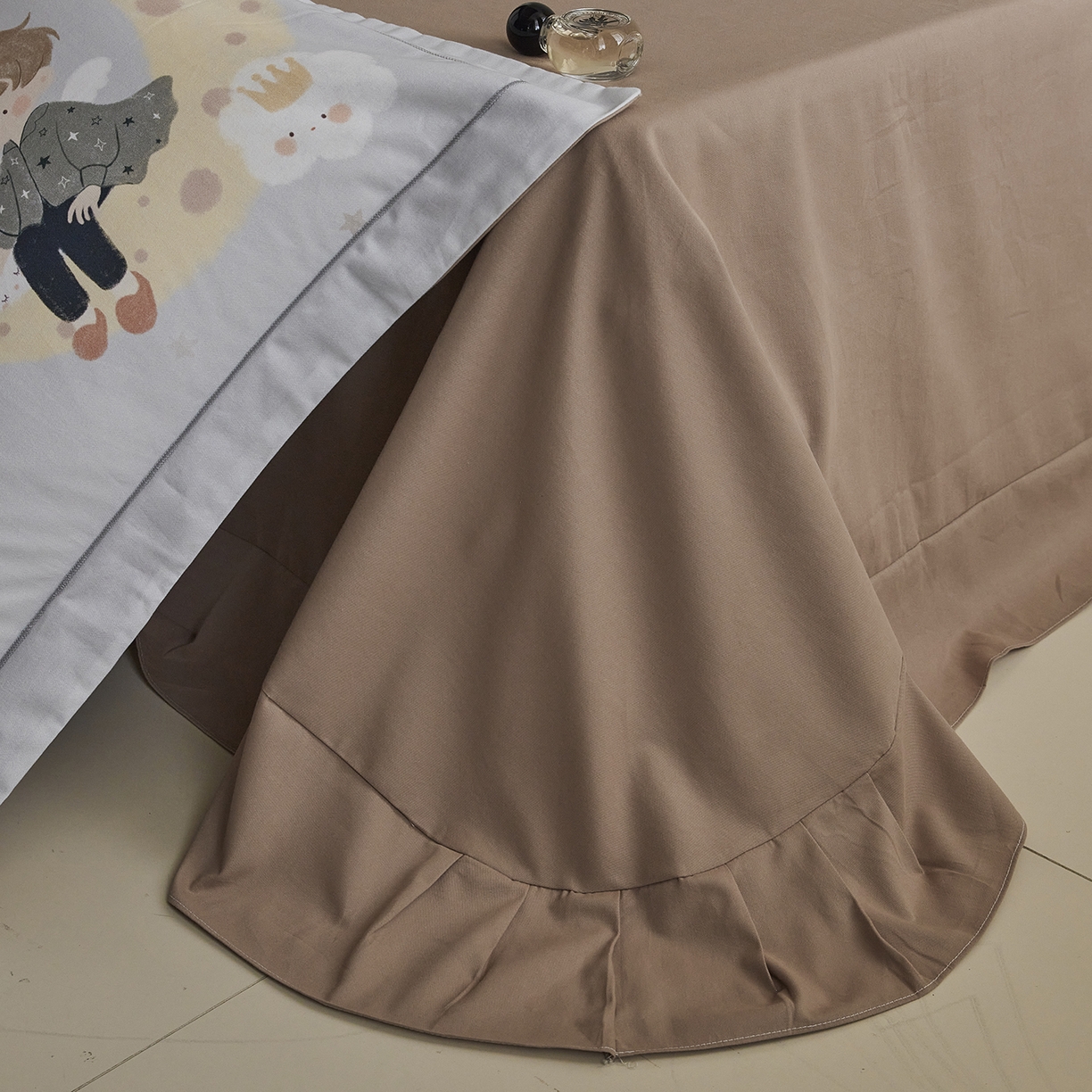 91家纺网 家纺一手货源 找家纺 XIWEN-希文家纺 2025秋冬新款全棉纯棉生态磨毛印花四件套 小王子-灰