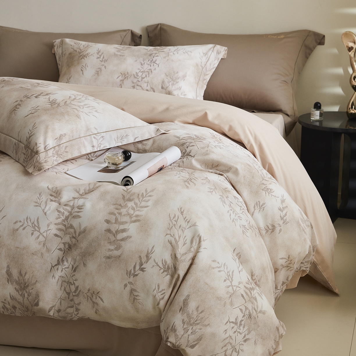 91家纺网 家纺一手货源 找家纺 XIWEN-希文家纺 2025秋冬新款全棉纯棉生态磨毛印花四件套 杏花微雨