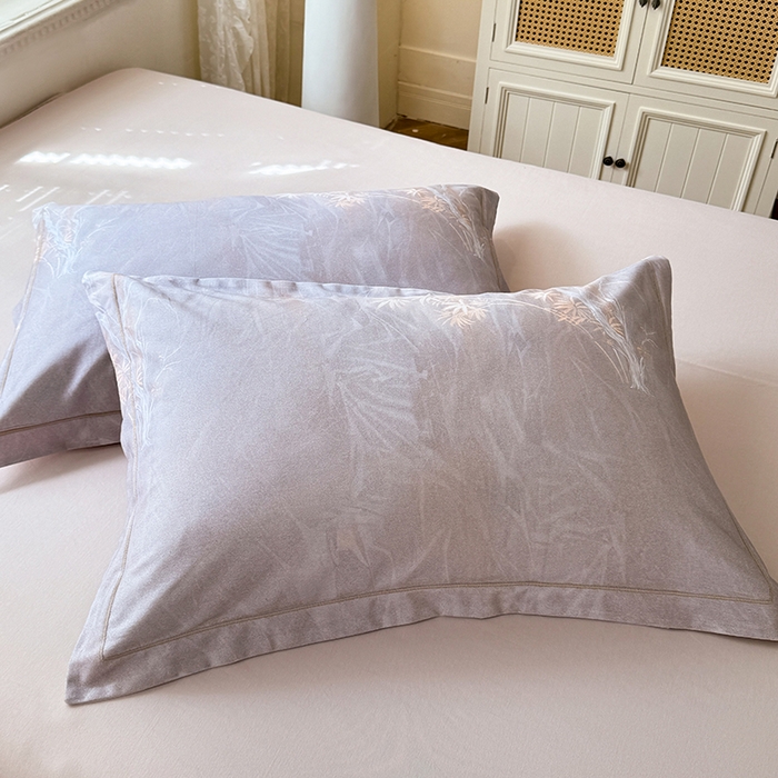 91家纺网 家纺一手货源 找家纺 巧玲珑 2025新款100%数码印花生态AB版四件套 梅丽莎