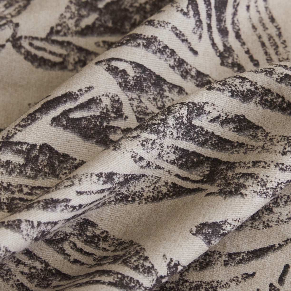 91家纺网 家纺一手货源 找家纺 XIWEN-希文家纺 2025秋冬新款全棉纯棉生态磨毛印花四件套 雅集卡其