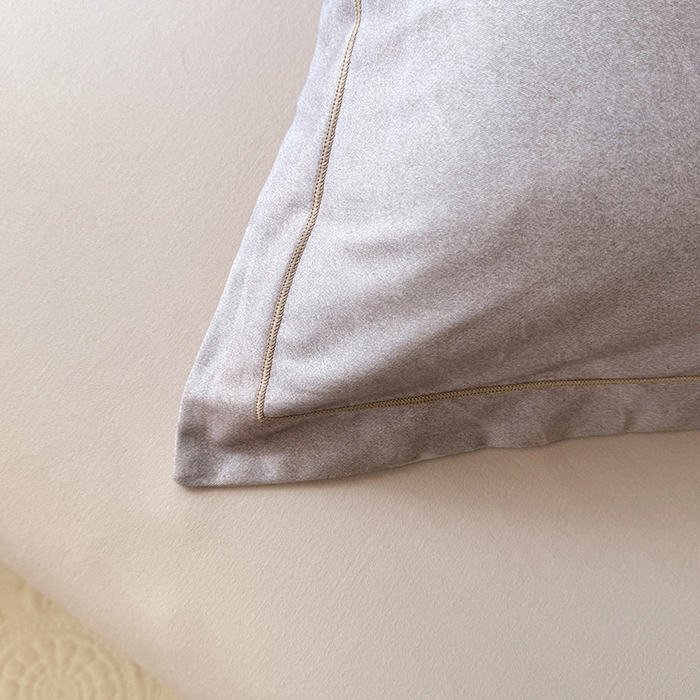 91家纺网 家纺一手货源 找家纺 巧玲珑 2025新款100%数码印花生态AB版四件套 梅丽莎