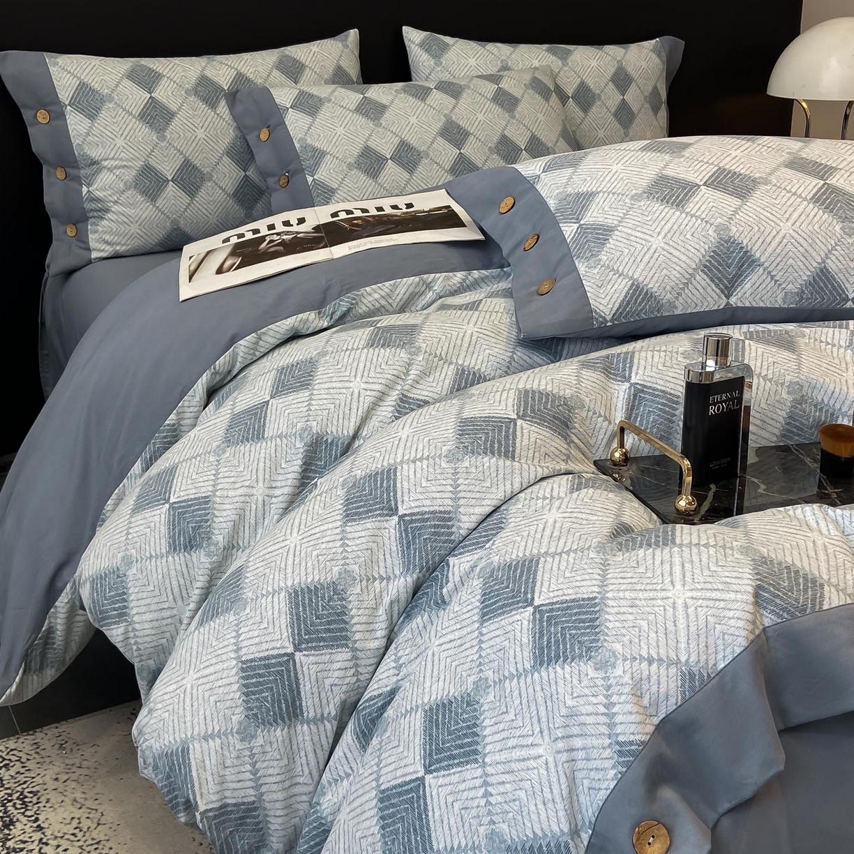 91家纺网 家纺一手货源 找家纺 （总）宜家坊 2025新款全棉轻奢加厚磨毛纽扣款四件套