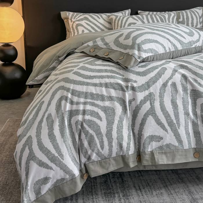 91家纺网 家纺一手货源 找家纺 宜家坊 2025新款全棉轻奢加厚磨毛纽扣款四件套 马德里-绿