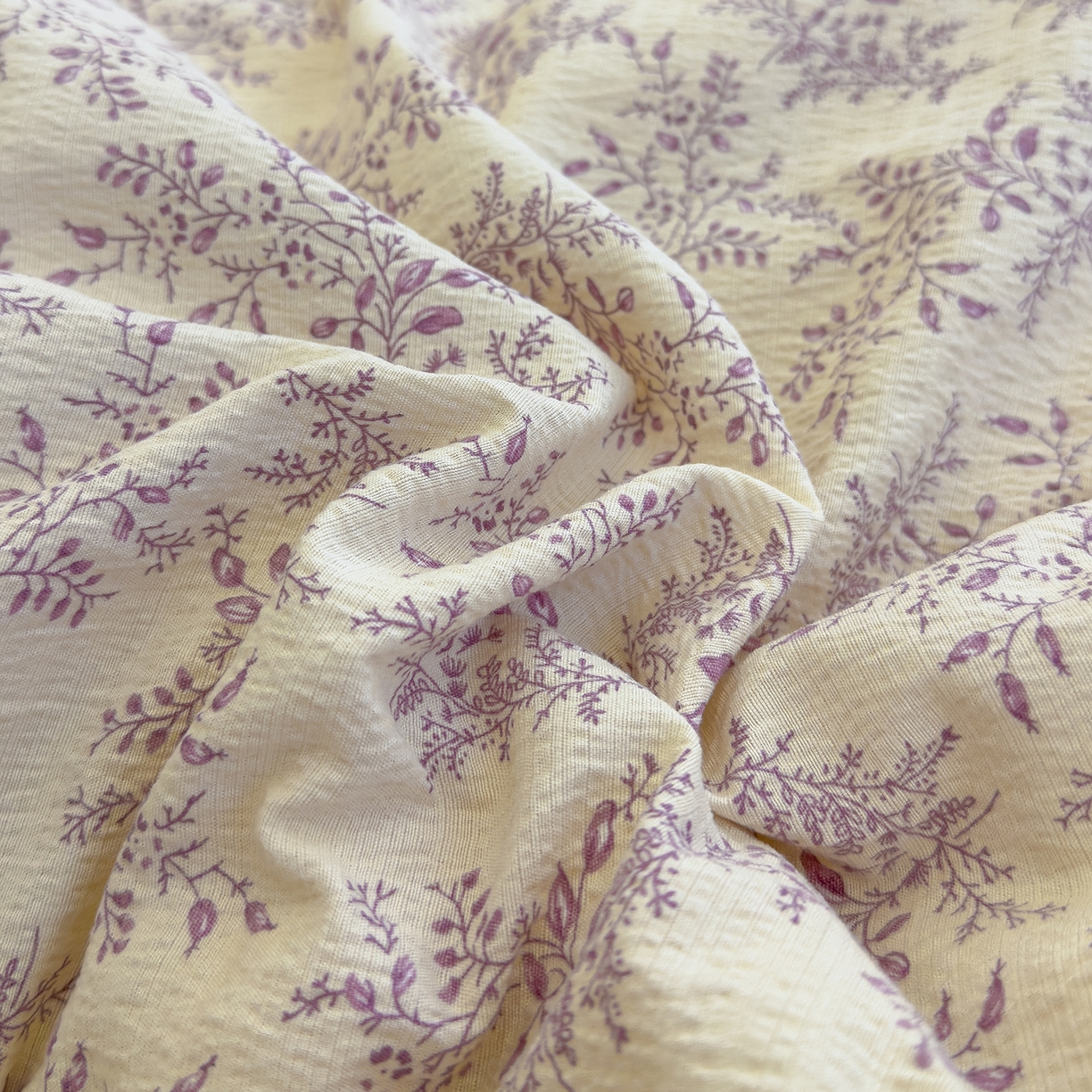 91家纺网 家纺一手货源 找家纺 弗苓家纺 2025新款A类云感有氧双层纱冬被被子被芯 紫苏