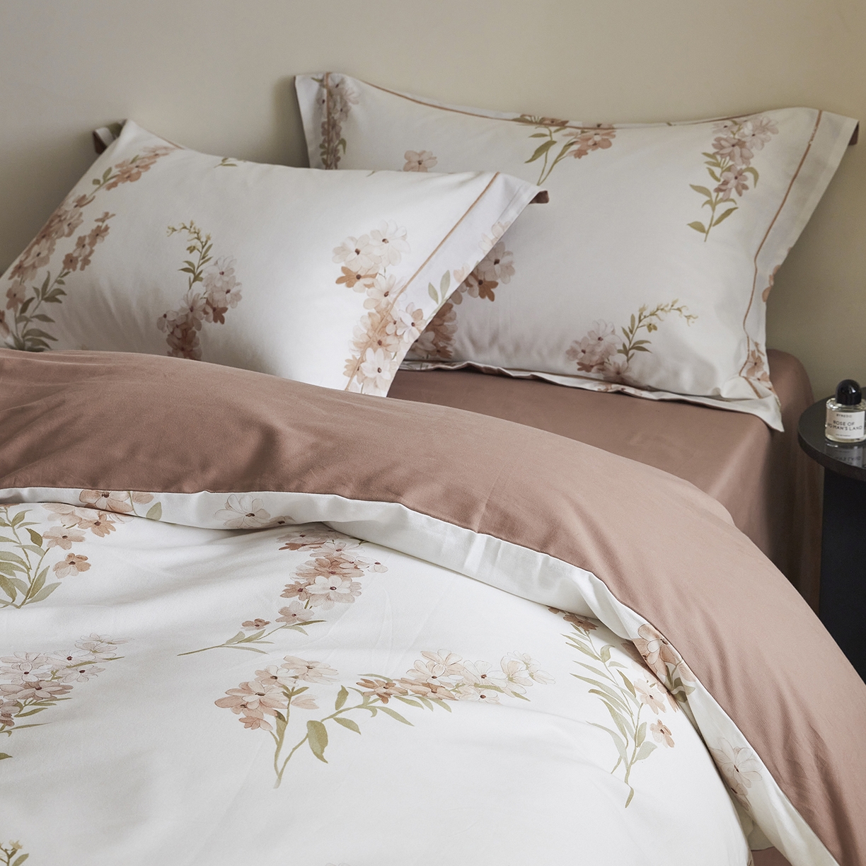 91家纺网 家纺一手货源 找家纺 XIWEN-希文家纺 2025秋冬新款全棉纯棉生态磨毛印花四件套 幽舒-桔