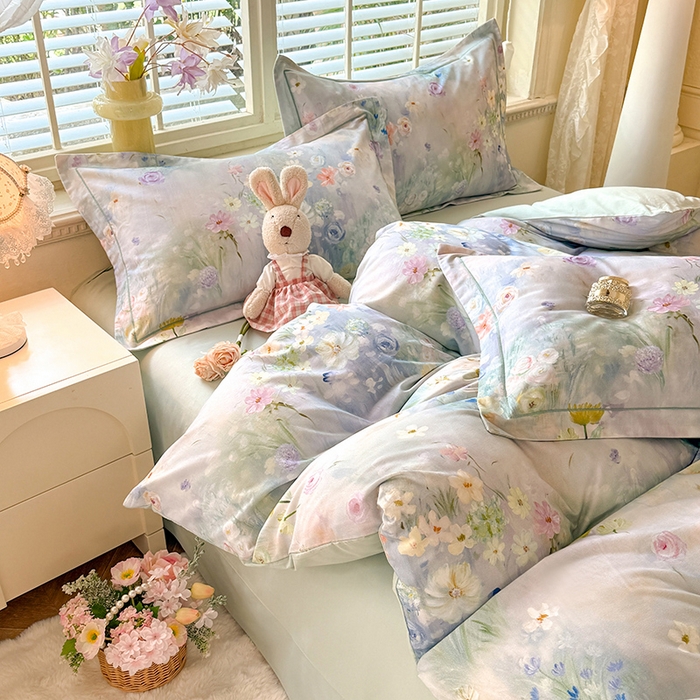 91家纺网 家纺一手货源 找家纺 巧玲珑 2025新款100%数码印花生态AB版四件套 曲悠