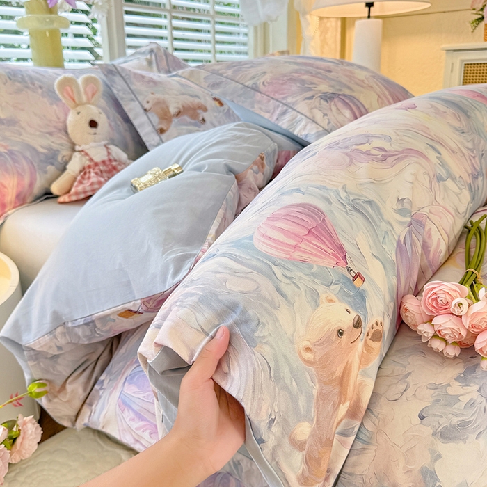 91家纺网 家纺一手货源 找家纺 巧玲珑 2025新款100%数码印花生态AB版四件套 热气球