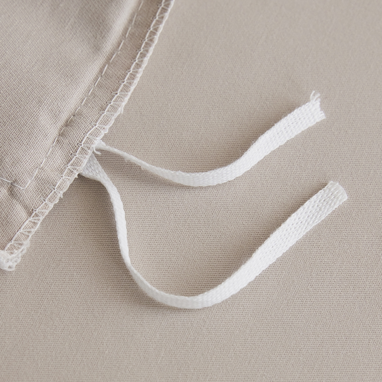 91家纺网 家纺一手货源 找家纺 XIWEN-希文家纺 2025秋冬新款全棉纯棉生态磨毛印花四件套 雨晴-灰