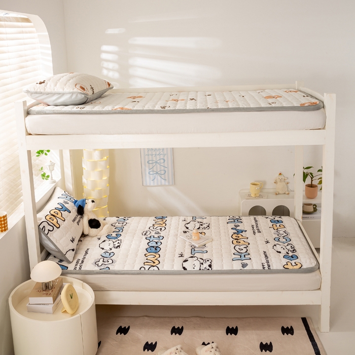 91家纺网 家纺一手货源 找家纺 （总）宅部落 2025新款学生宿舍牛奶绒床垫保暖床褥子夹棉加厚印花床护垫