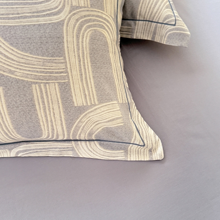 91家纺网 家纺一手货源 找家纺 巧玲珑 2025新款100%数码印花生态AB版四件套 薇语