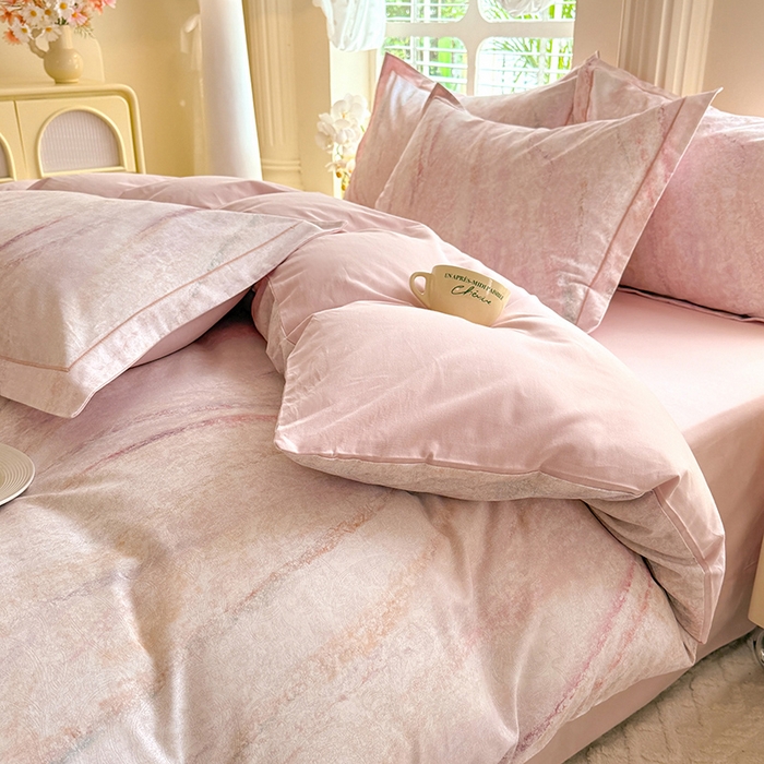 91家纺网 家纺一手货源 找家纺 巧玲珑 2025新款100%数码印花生态AB版四件套 唯一