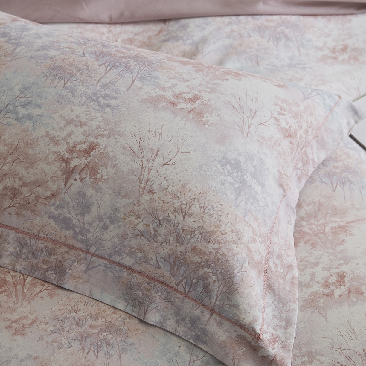 91家纺网 家纺一手货源 找家纺 XIWEN-希文家纺 2025秋冬新款全棉纯棉生态磨毛印花四件套 云栖处