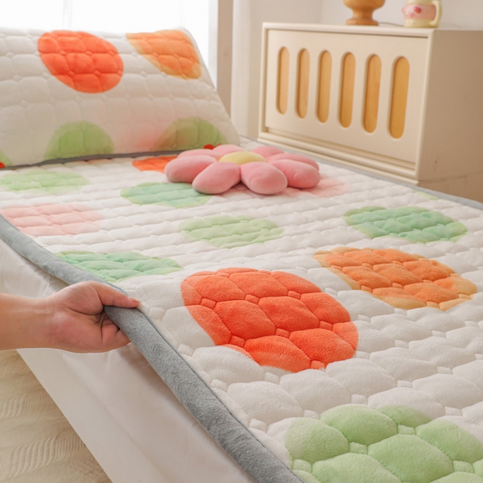 91家纺网 家纺一手货源 找家纺 （总）宅部落 2025新款学生宿舍牛奶绒床垫保暖床褥子夹棉加厚印花床护垫