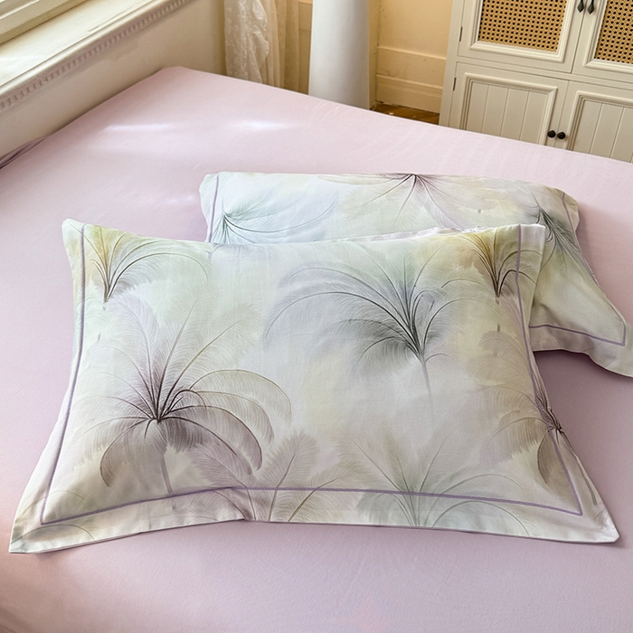 91家纺网 家纺一手货源 找家纺 巧玲珑 2025新款100%数码印花生态AB版四件套 茵茵花季