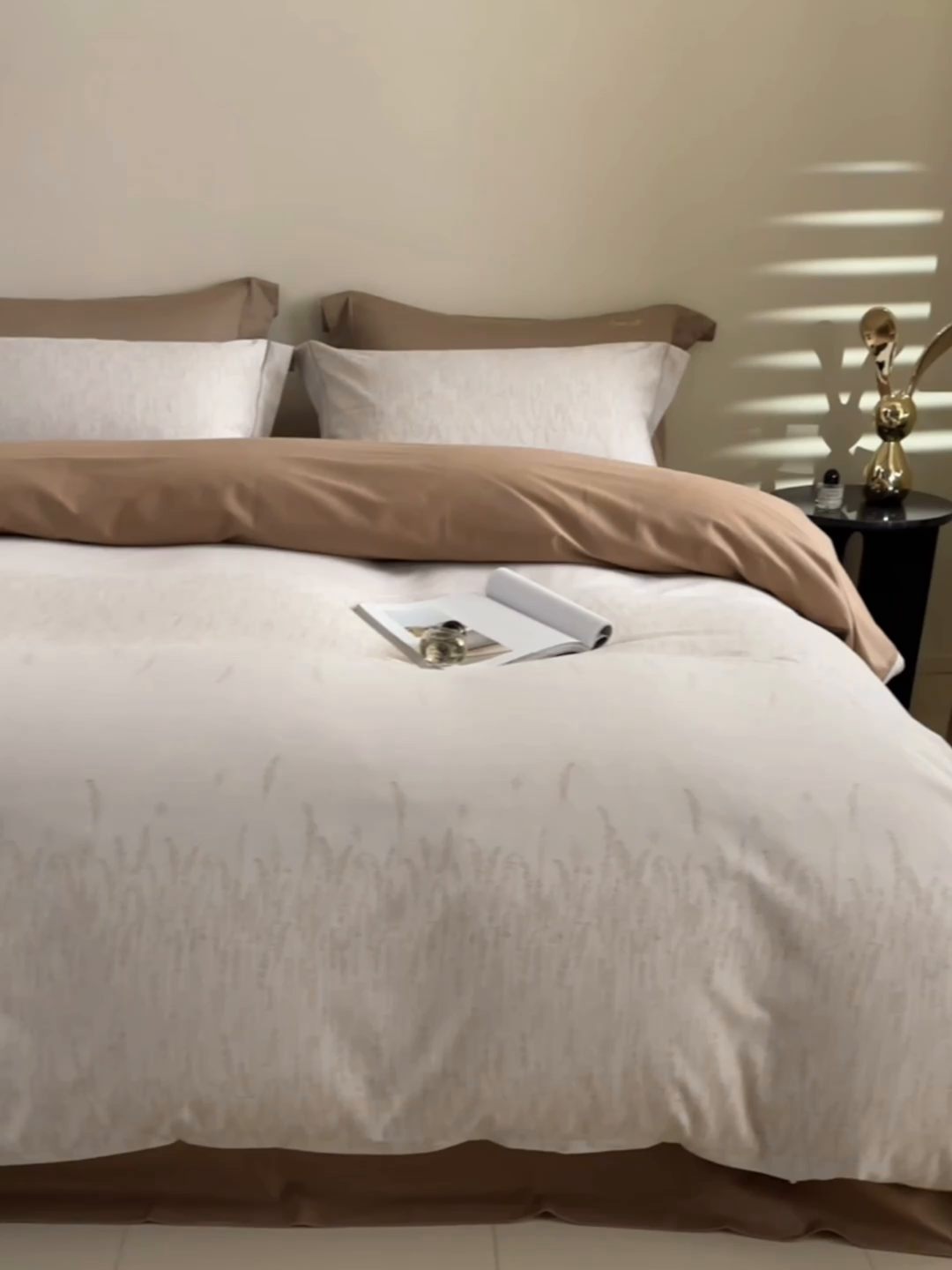 91家纺网 家纺一手货源 找家纺 XIWEN-希文家纺 2025秋冬新款全棉纯棉生态磨毛印花四件套 长相依咖