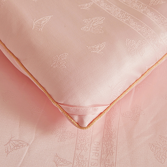 91家纺网 家纺一手货源 找家纺 寐居家纺 2025新款莫代尔提花被子被芯 蝶梦-粉