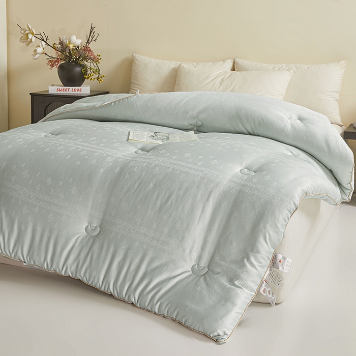 91家纺网 家纺一手货源 找家纺 寐居家纺 2025新款莫代尔提花被子被芯 蝶梦-绿