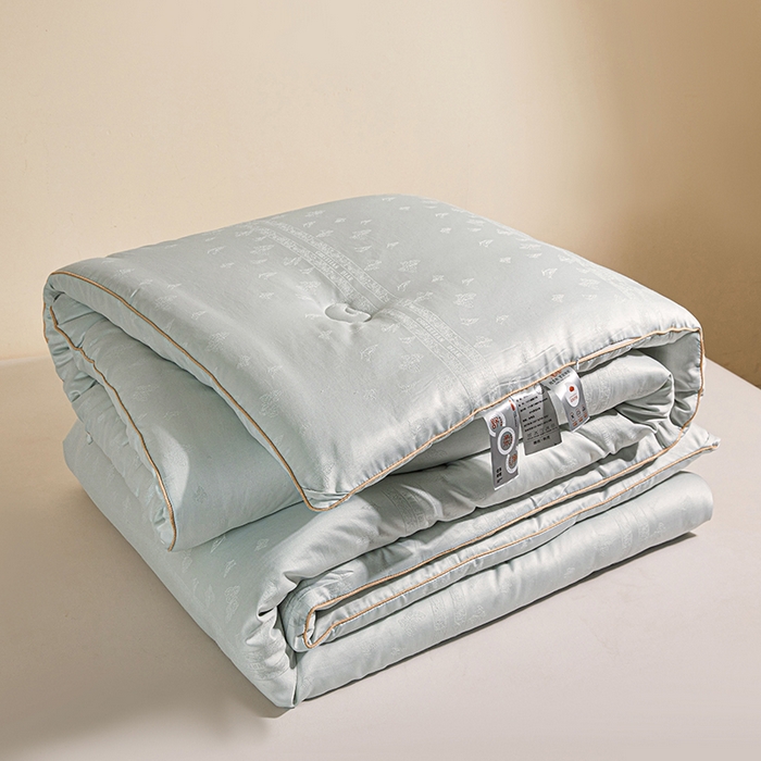 91家纺网 家纺一手货源 找家纺 寐居家纺 2025新款莫代尔提花被子被芯 蝶梦-绿