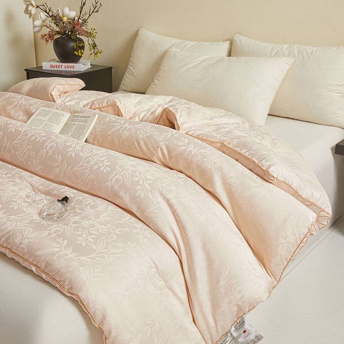 91家纺网 家纺一手货源 找家纺 寐居家纺 2025新款莫代尔提花被子被芯 叶芝-金