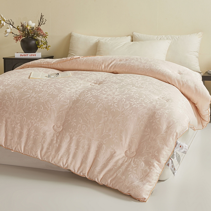 91家纺网 家纺一手货源 找家纺 寐居家纺 2025新款莫代尔提花被子被芯 叶芝-金