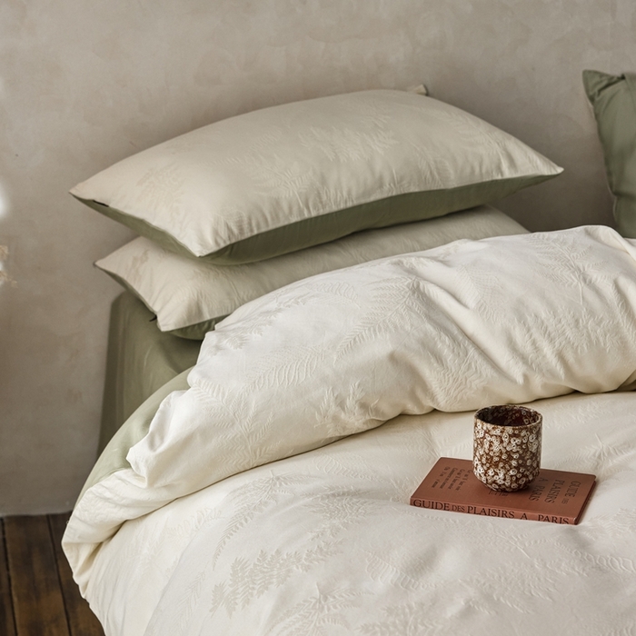 91家纺网 家纺一手货源 找家纺 禾时 2025新款60s轻奢提花磨毛四件套—云杉 云杉-米白