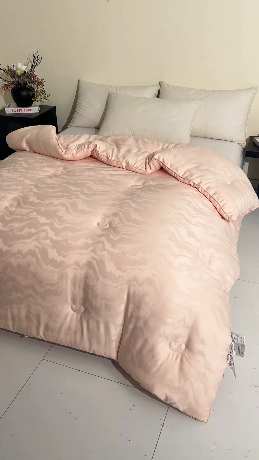 91家纺网 家纺一手货源 找家纺 寐居家纺 2025新款莫代尔提花被子被芯 云馥-玉