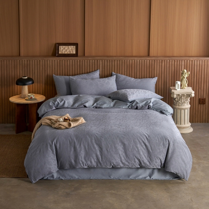 91家纺网 家纺一手货源 找家纺 禾时 2025新款60s轻奢提花磨毛四件套—南风 南风-天空蓝