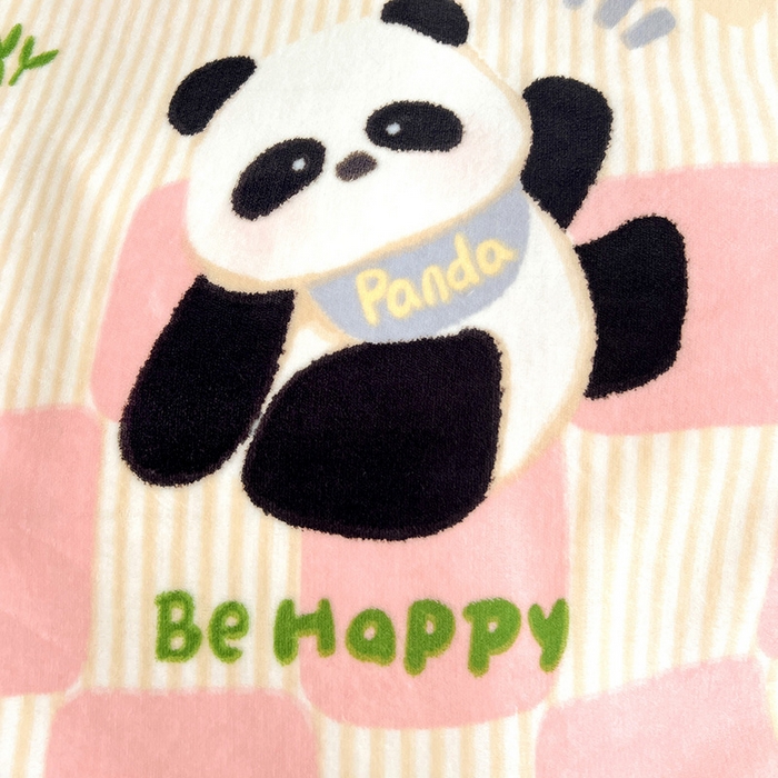 91家纺网 家纺一手货源 找家纺 卡普二店 2024新款牛奶绒学生三件套系列 粉熊猫