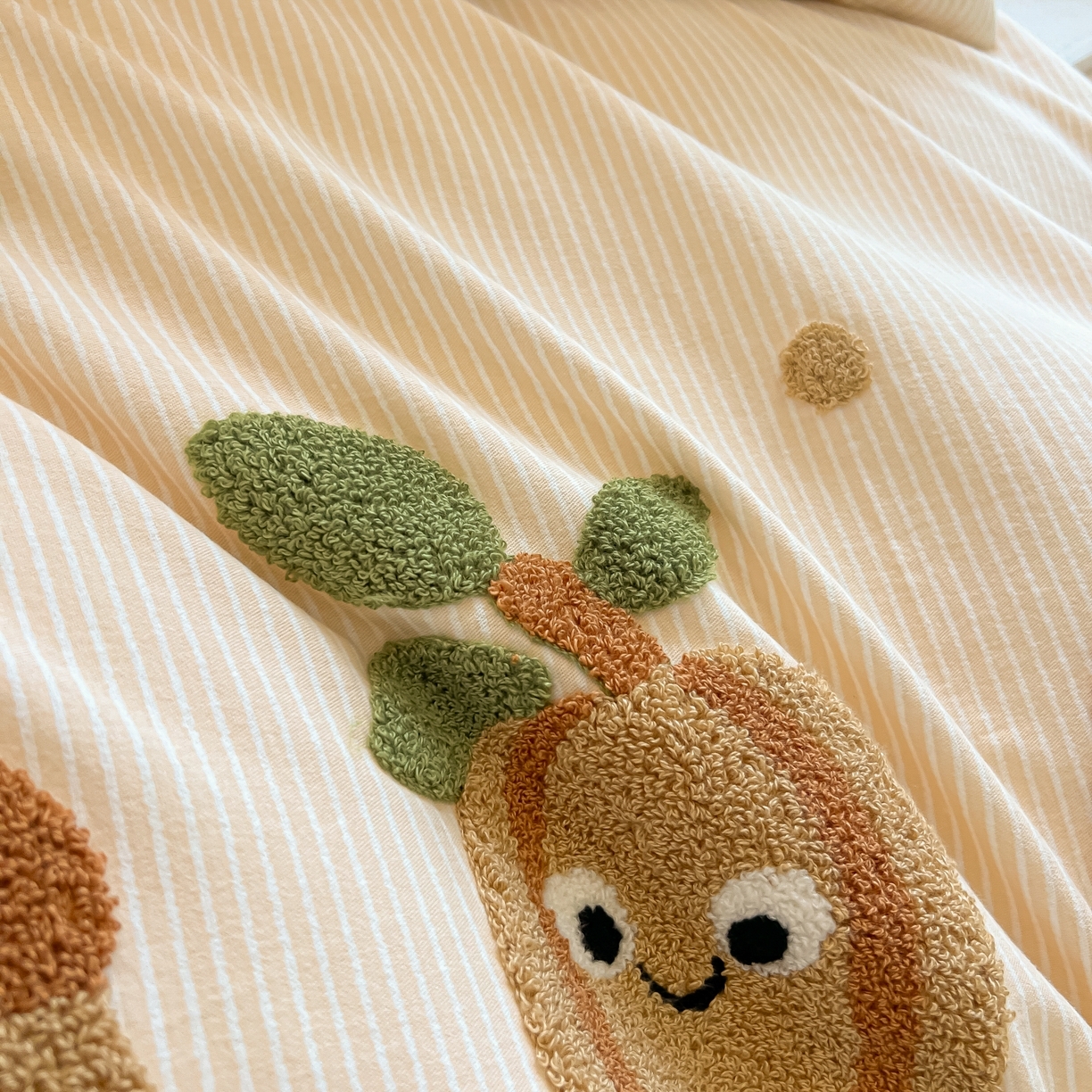 91家纺网 家纺一手货源 找家纺 （总）多乐家纺 2025新款全棉纯棉磨毛毛巾绣四件套