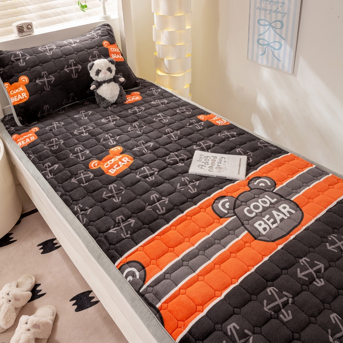 91家纺网 家纺一手货源 找家纺 宅部落 2025新款学生宿舍牛奶绒床垫保暖床褥子夹棉加厚印花床护垫 宝丽熊