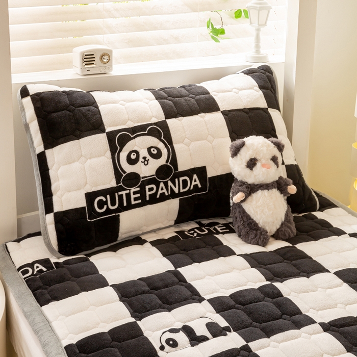 91家纺网 家纺一手货源 找家纺 宅部落 2025新款学生宿舍牛奶绒床垫保暖床褥子夹棉加厚印花床护垫 熊猫格